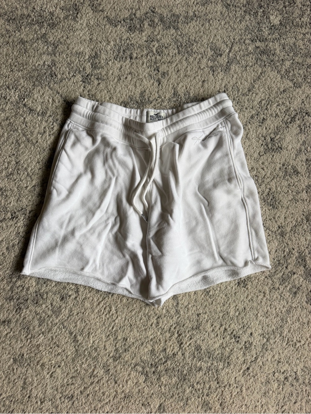 Hollister White Drawstring men’s Shorts